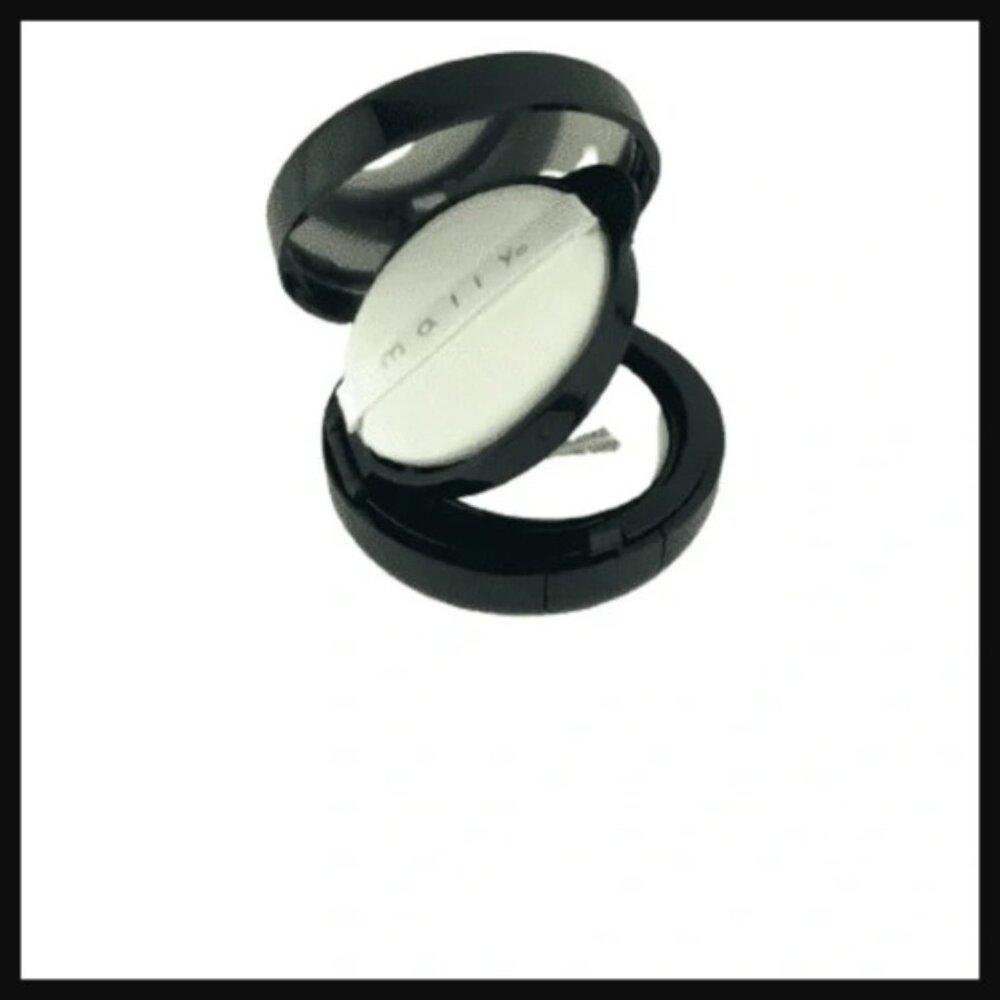 Mally Flawless Finish Transforming Effect Foundation Light NWOB
